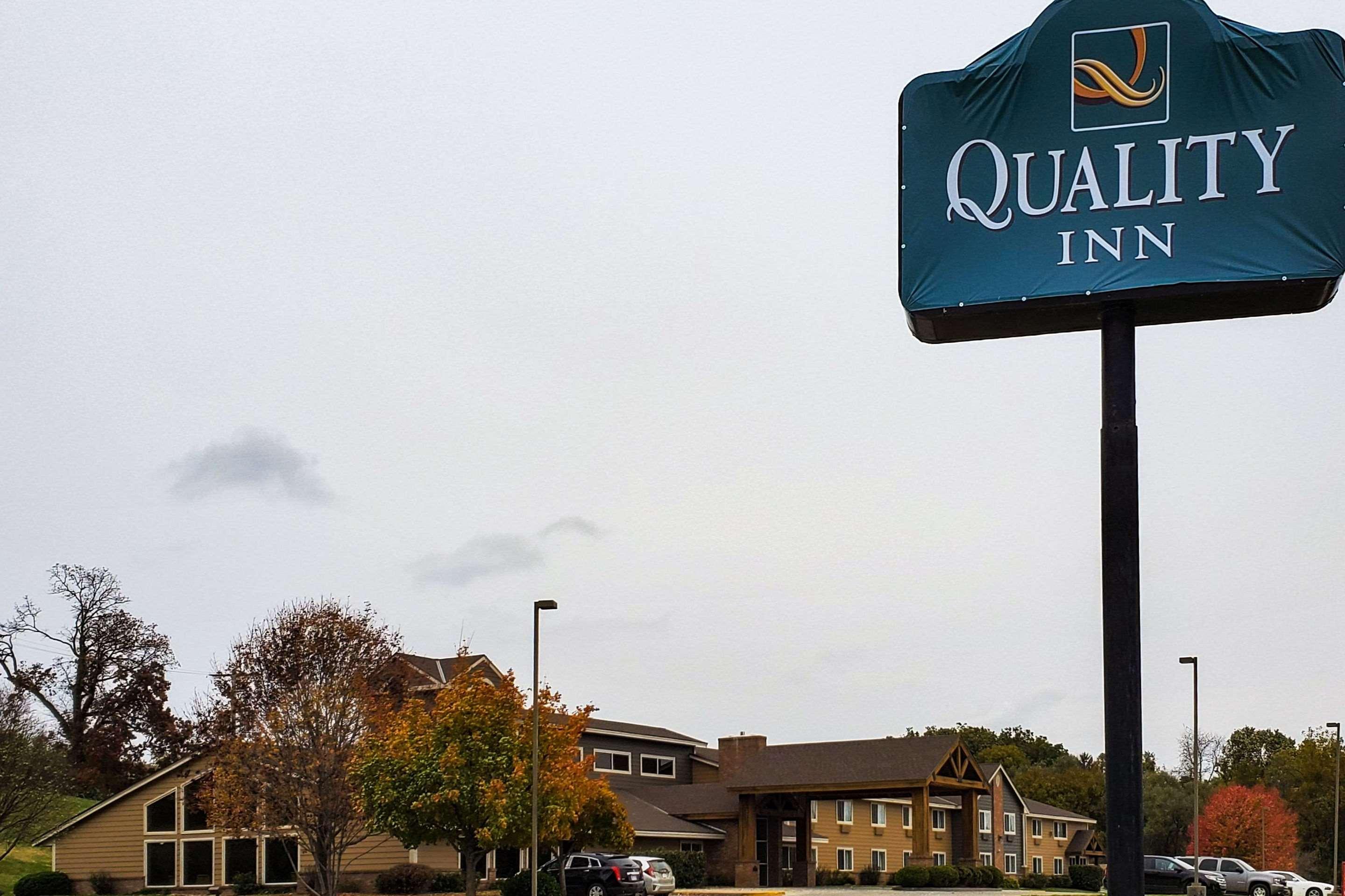 Quality Inn Atchison エクステリア 写真