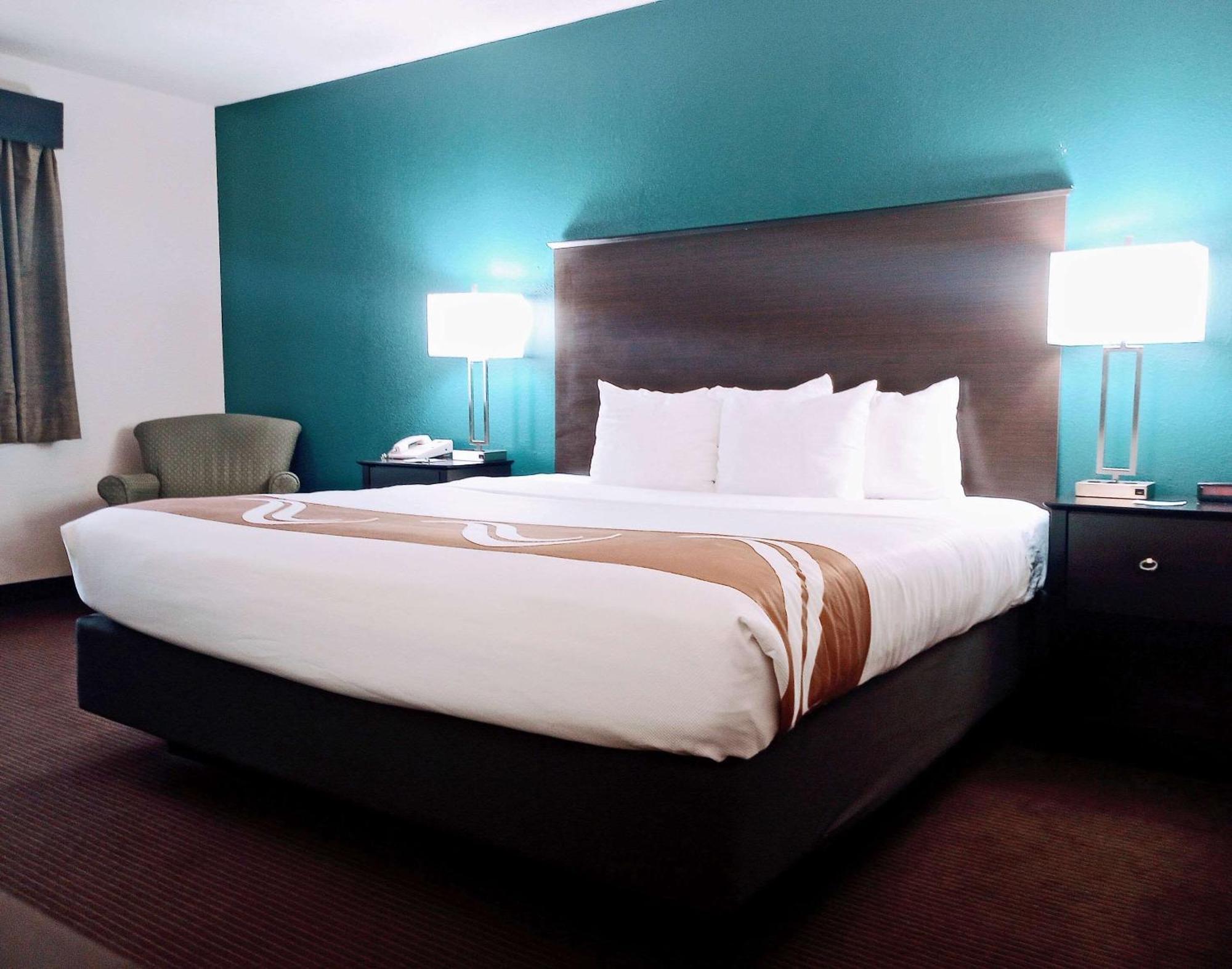 Quality Inn Atchison エクステリア 写真