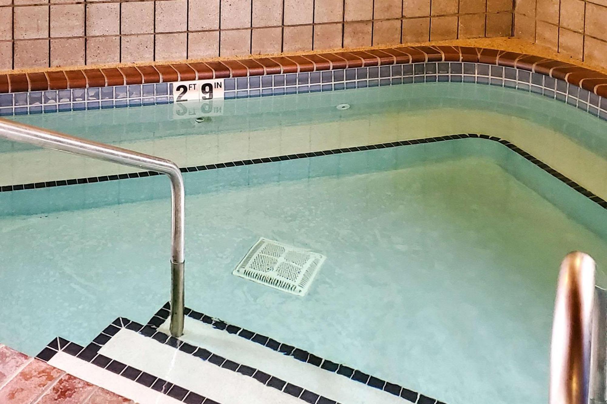 Quality Inn Atchison エクステリア 写真
